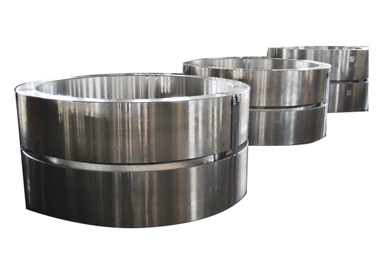 Anéis de aço feitos sob medida grandes forjados pesados hidráulicos da imprensa ISO9001 de Aisi4140 Sae4340